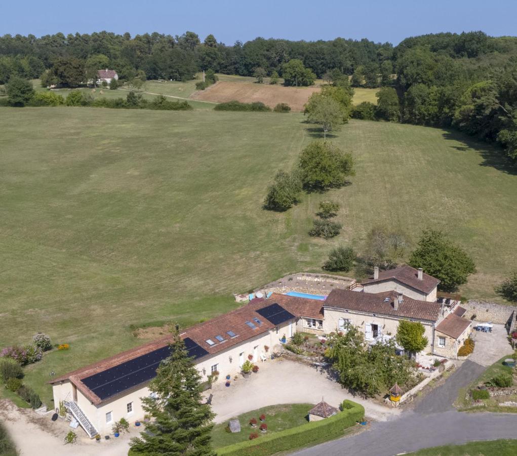 Bed and Breakfast Acacia/Petunia Liorac-sur-Louyre Exterior foto